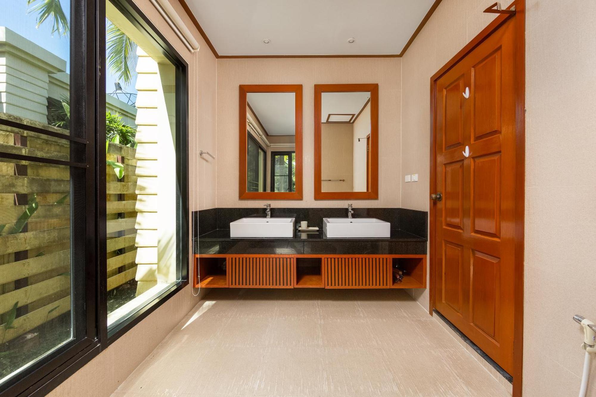 Villa Baan Bua Estate By Tropiclook à Nai Harn Extérieur photo